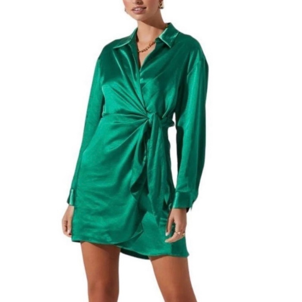 ASTR Emerald Satin Wrap Dress